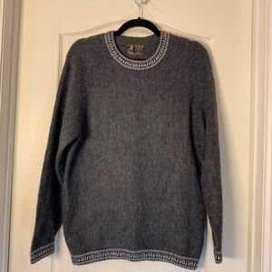 100% Baby Alpaca Sweater (L) | Made in Peru | Ultra-Soft Grey Knit Comfy